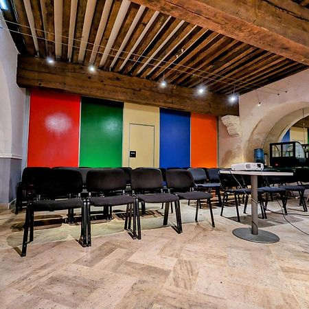Ibis Budget Marseille Vieux Port Bagian luar foto