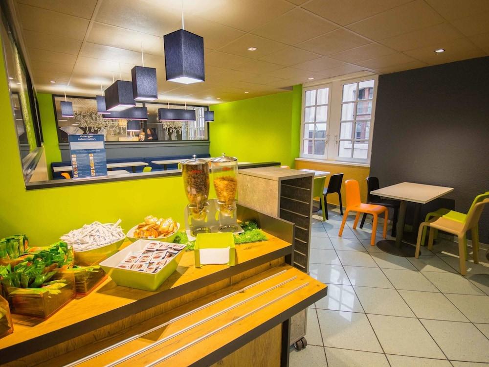 Ibis Budget Marseille Vieux Port Bagian luar foto