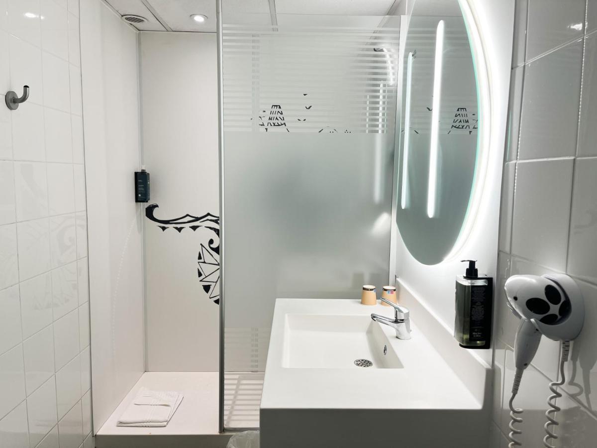Ibis Budget Marseille Vieux Port Bagian luar foto