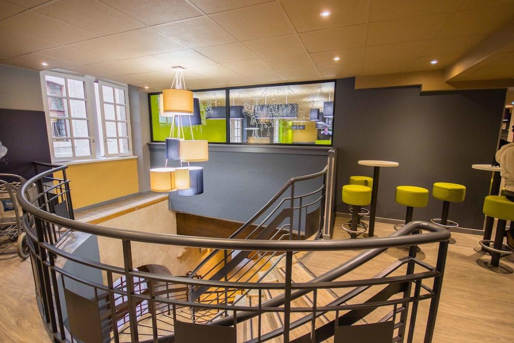 Ibis Budget Marseille Vieux Port Bagian luar foto