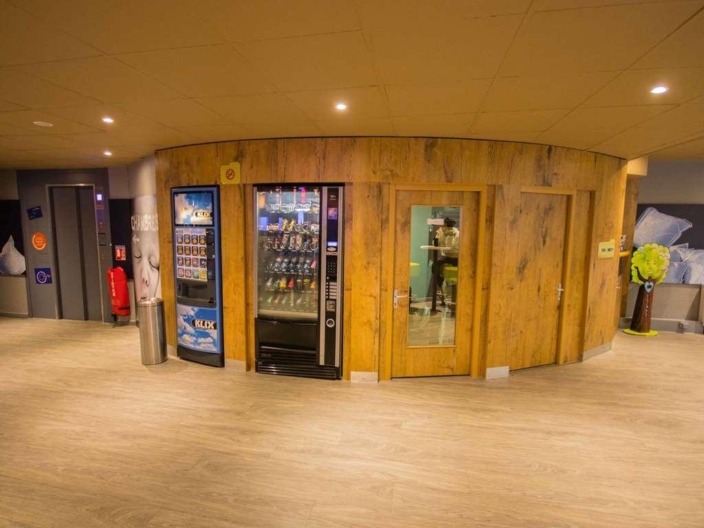 Ibis Budget Marseille Vieux Port Bagian luar foto