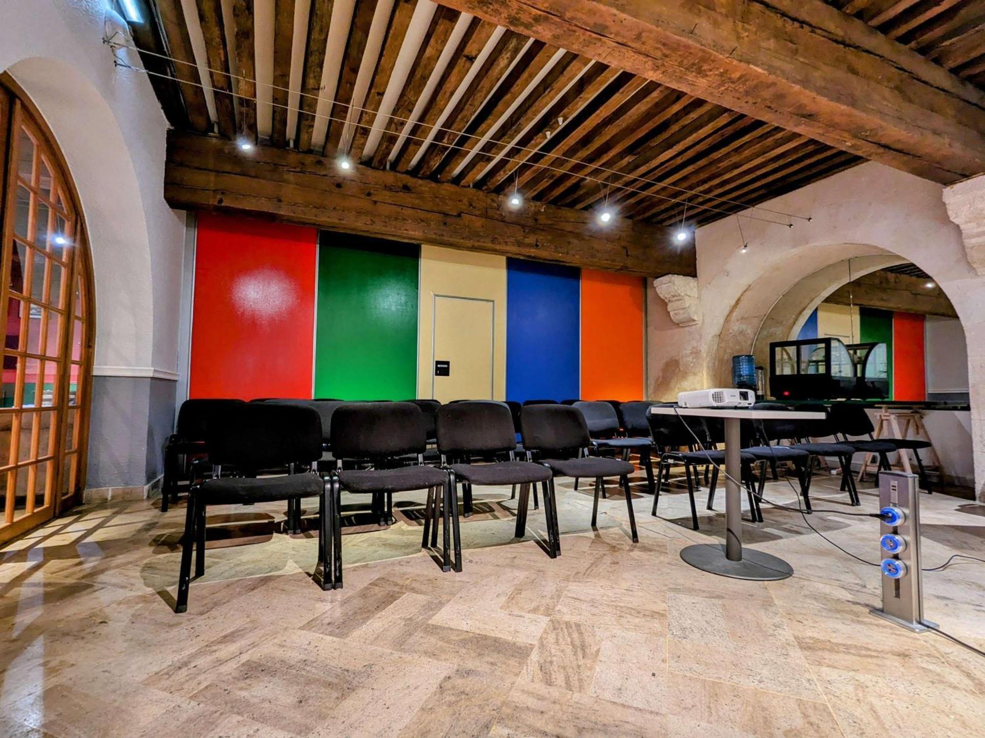 Ibis Budget Marseille Vieux Port Bagian luar foto