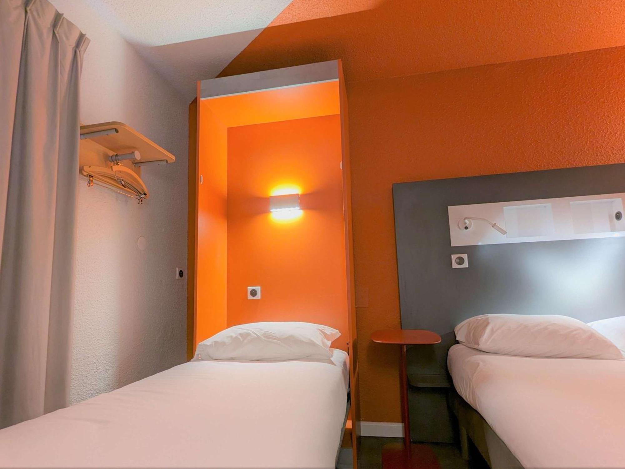 Ibis Budget Marseille Vieux Port Bagian luar foto