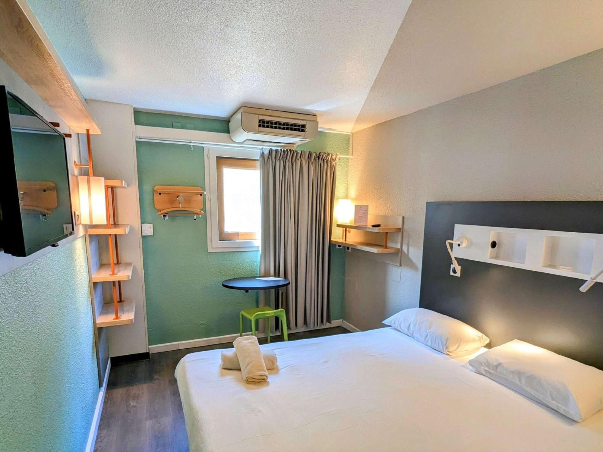Ibis Budget Marseille Vieux Port Bagian luar foto