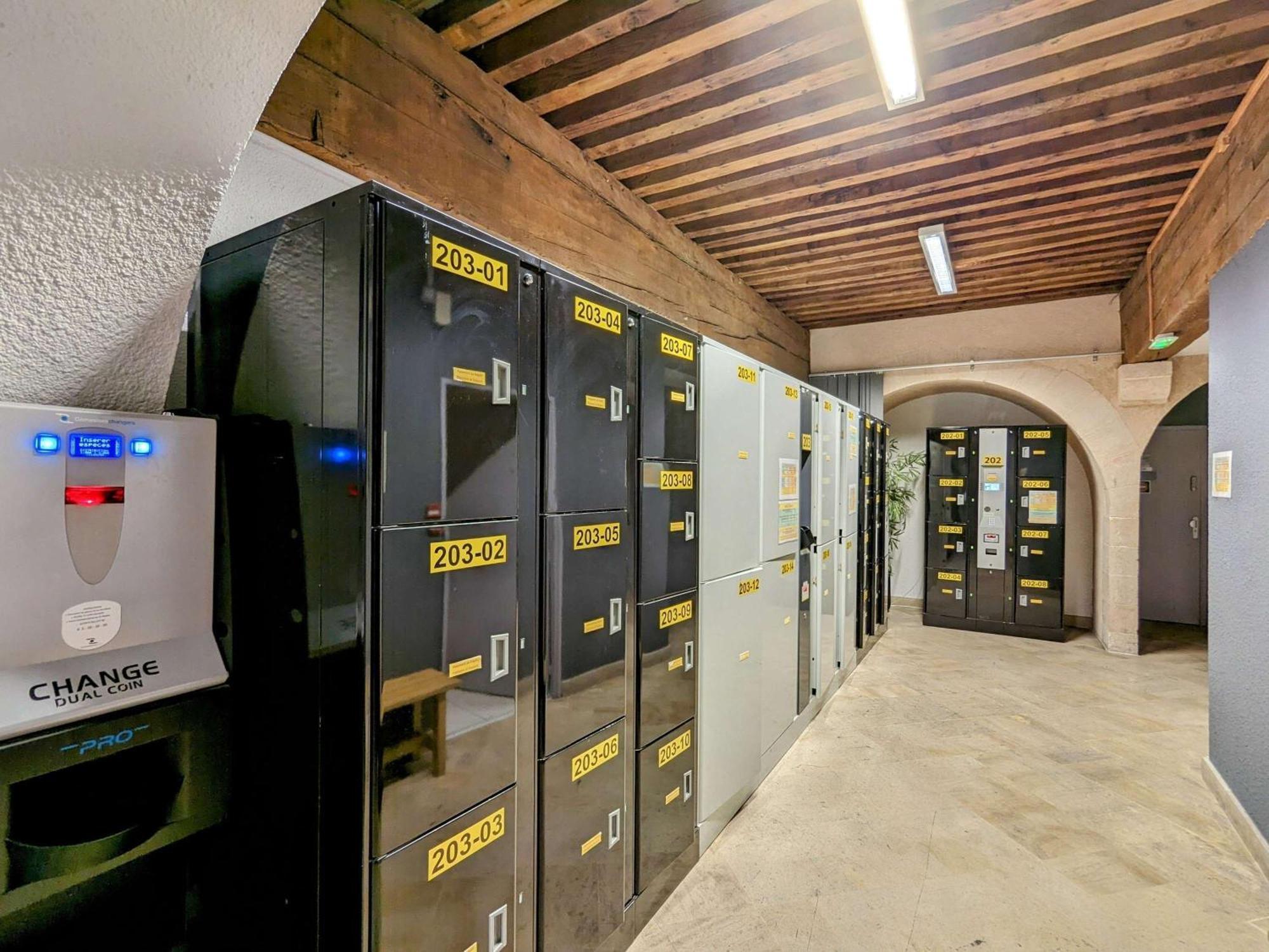 Ibis Budget Marseille Vieux Port Bagian luar foto